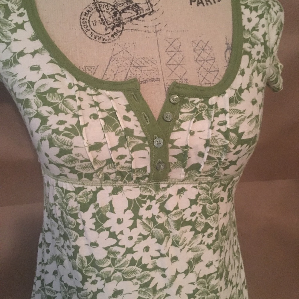 Floral Flowy Top, Green - Picture 2 of 6